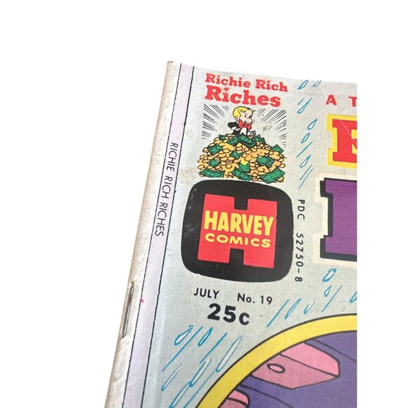 Harvey Comics Richie Rich Riches Comic Issue #19 July 1975 Vintage Classic - Picture 2 of 5